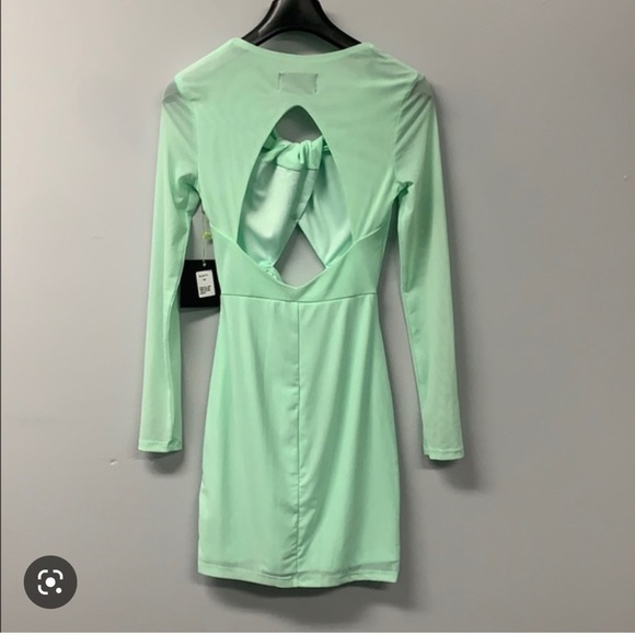 NWT Parallel Lines Twist Detail Bodycon Mini Dress l Color: Mint Green l Size XS - Picture 2 of 11
